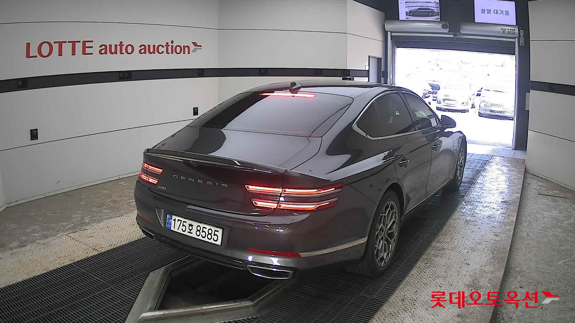 2024 - genesis g80