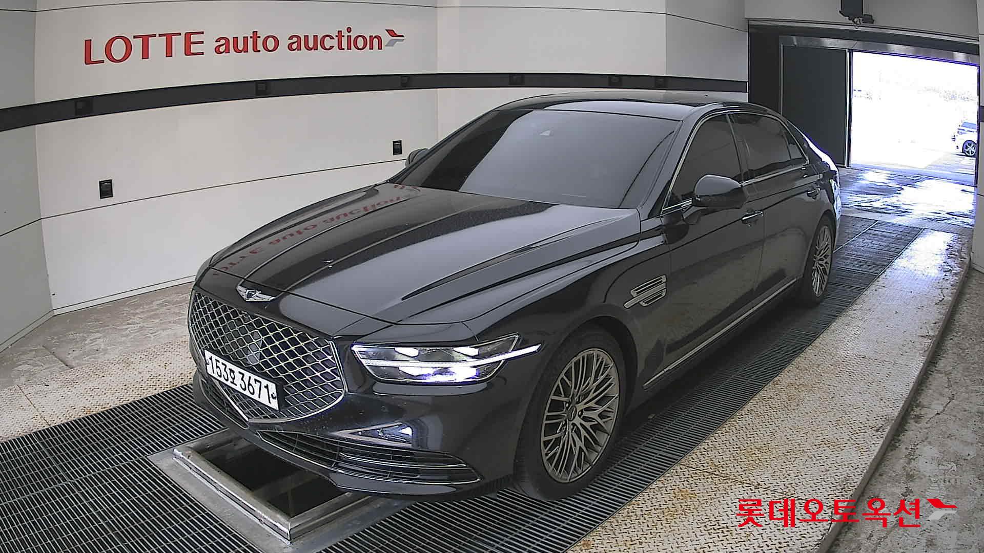2021 - genesis g90