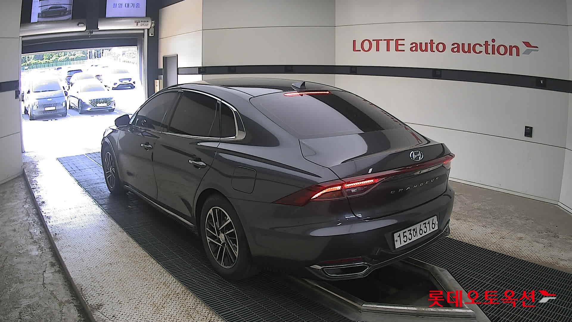 2021 - hyundai grandeur