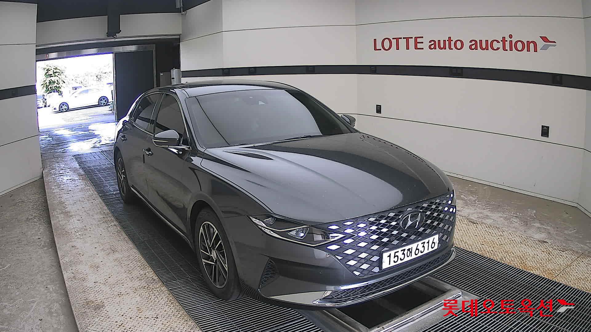 2021 - hyundai grandeur