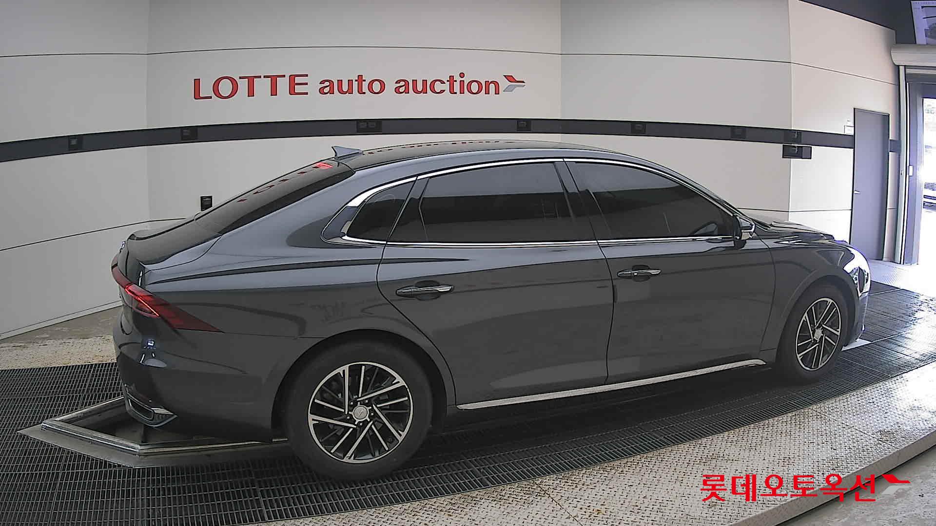 2021 - hyundai grandeur