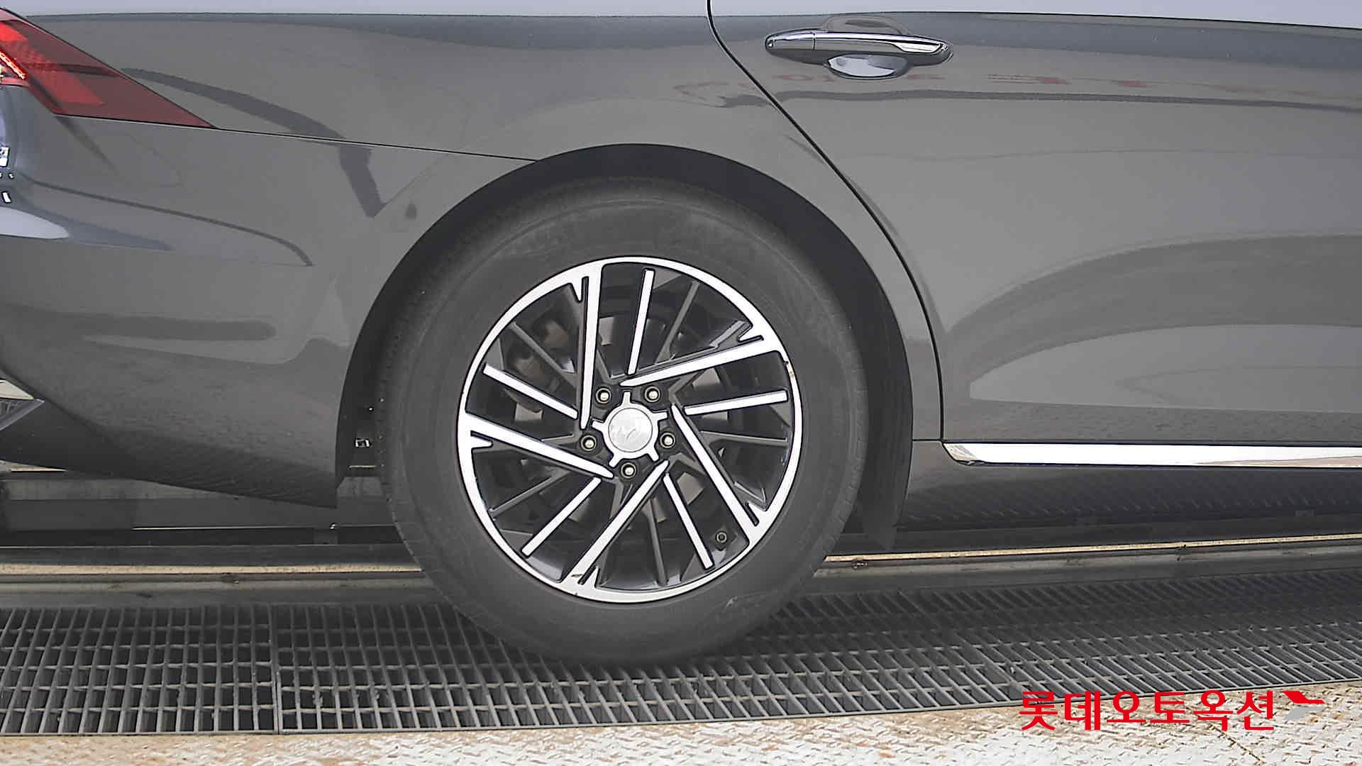 2021 - hyundai grandeur