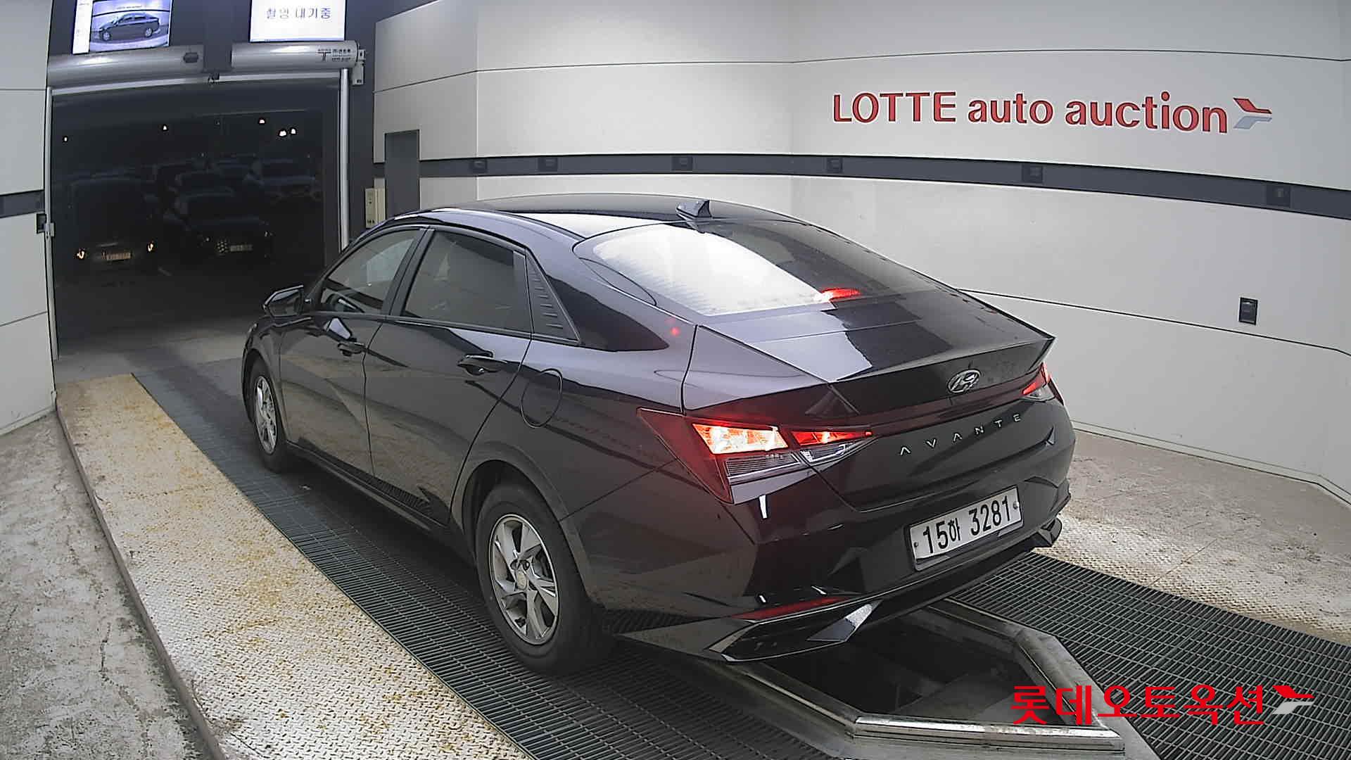 2021 - hyundai avante