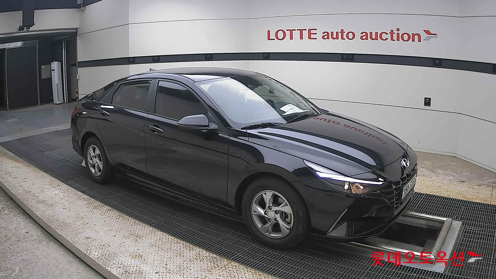 2021 - hyundai avante