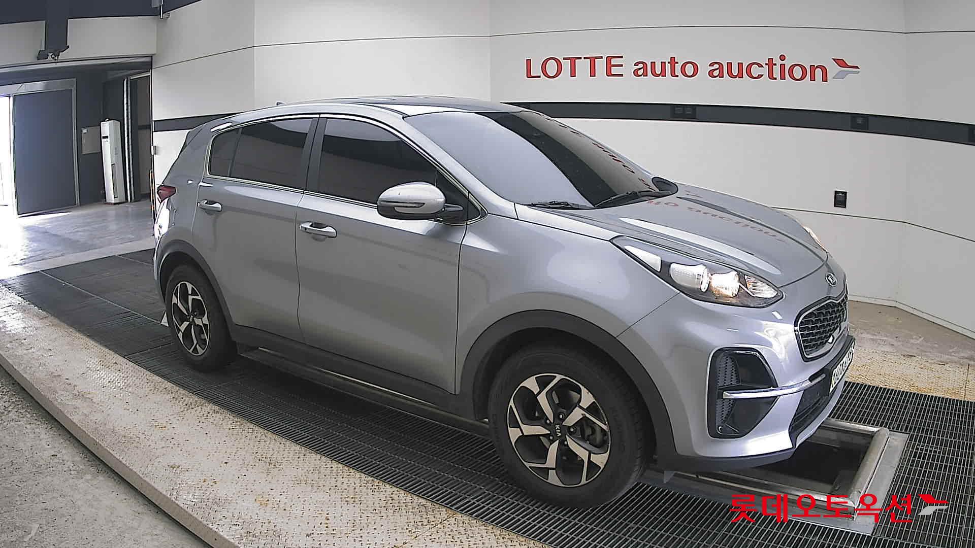 2022 - kia sportage