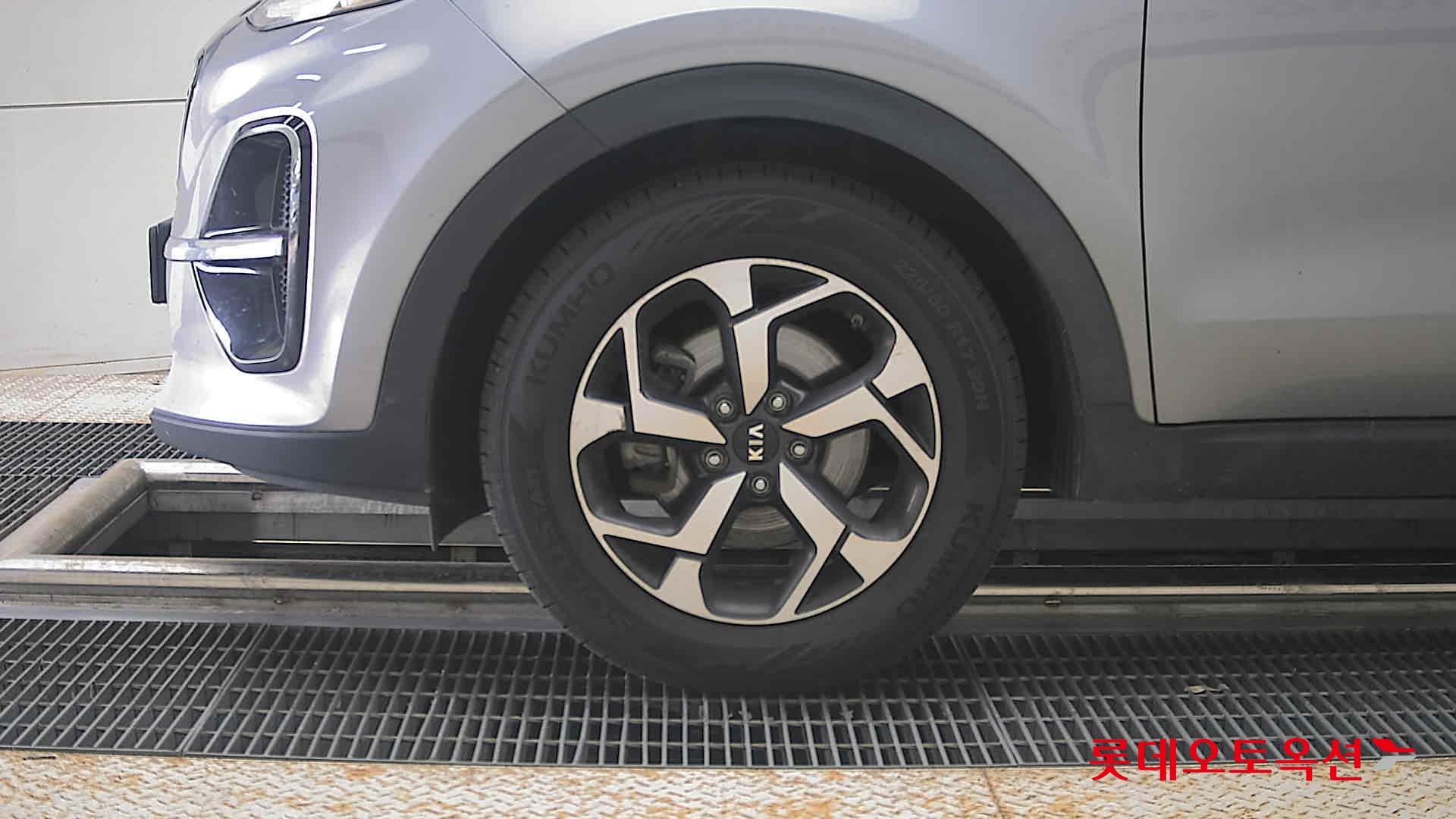 2022 - kia sportage