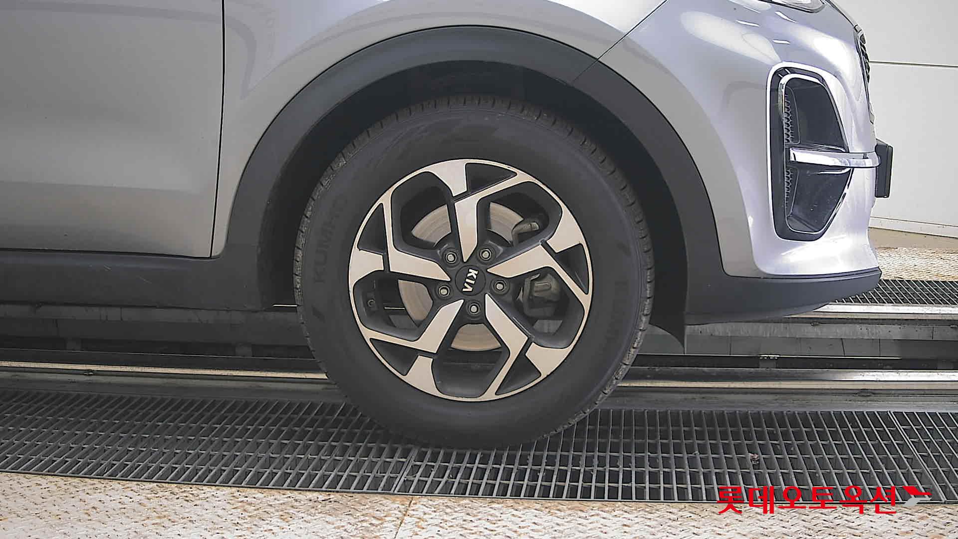 2022 - kia sportage