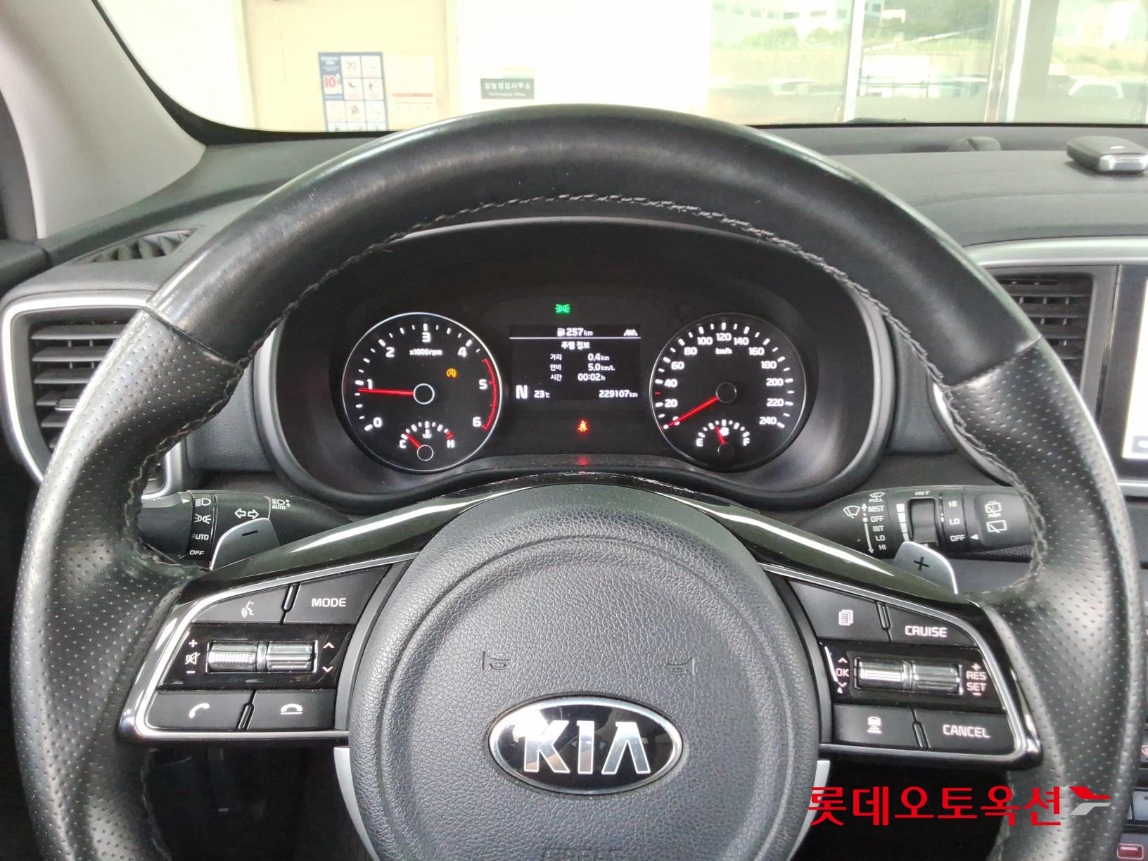 2022 - kia sportage
