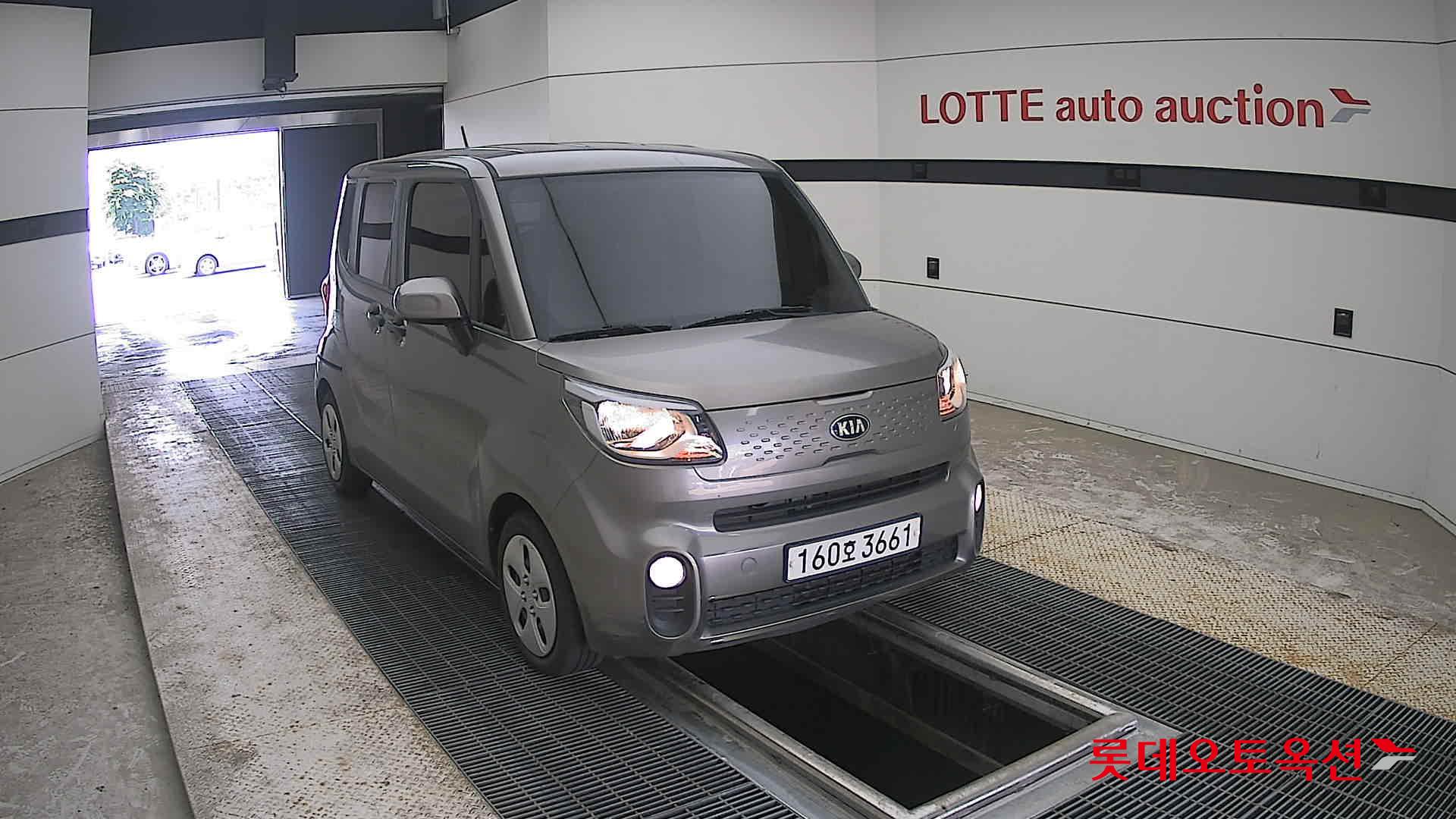2021 - kia ray