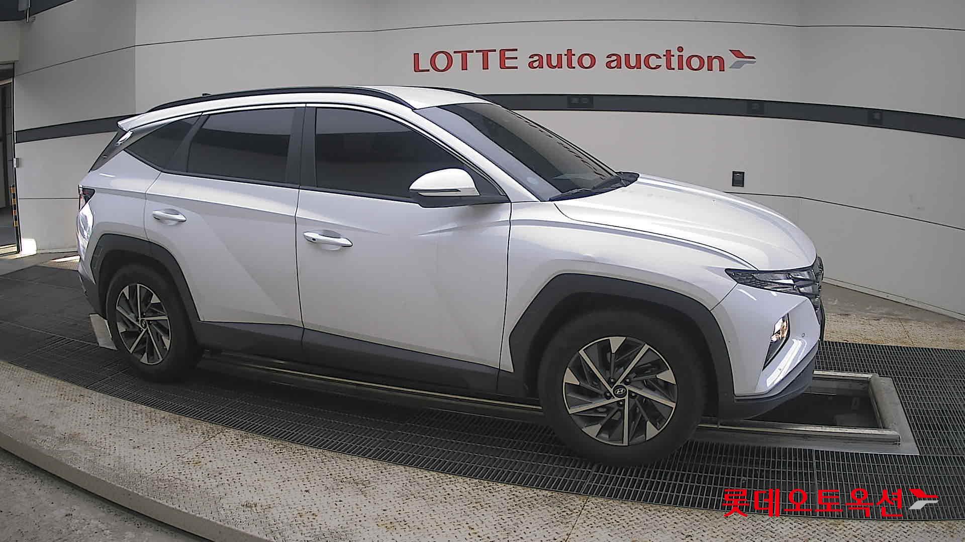 2022 - hyundai tucson