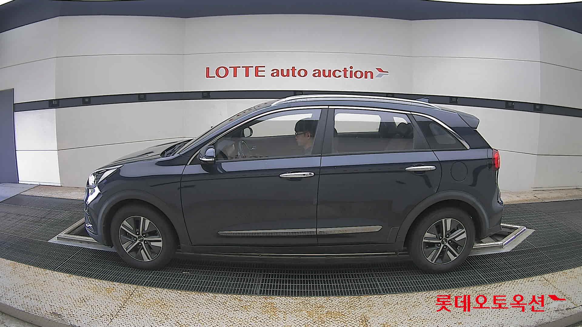2020 - kia niro