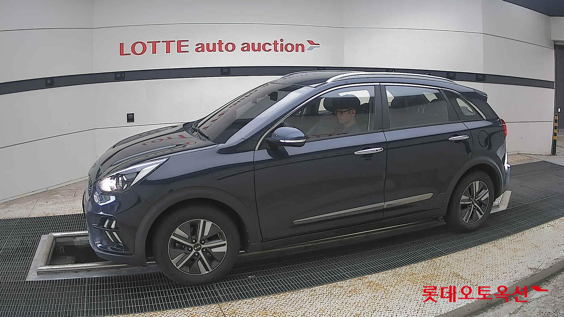 2020 - kia niro