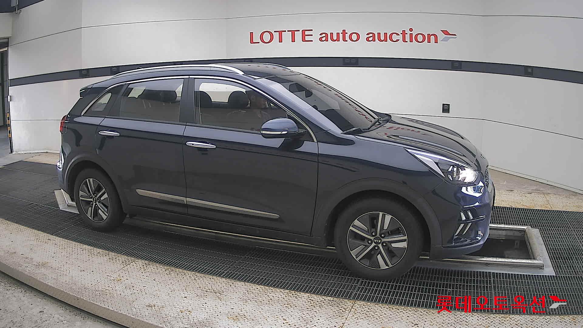 2020 - kia niro