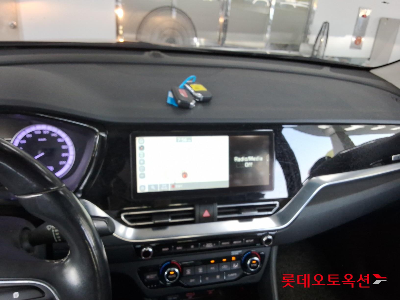 2020 - kia niro
