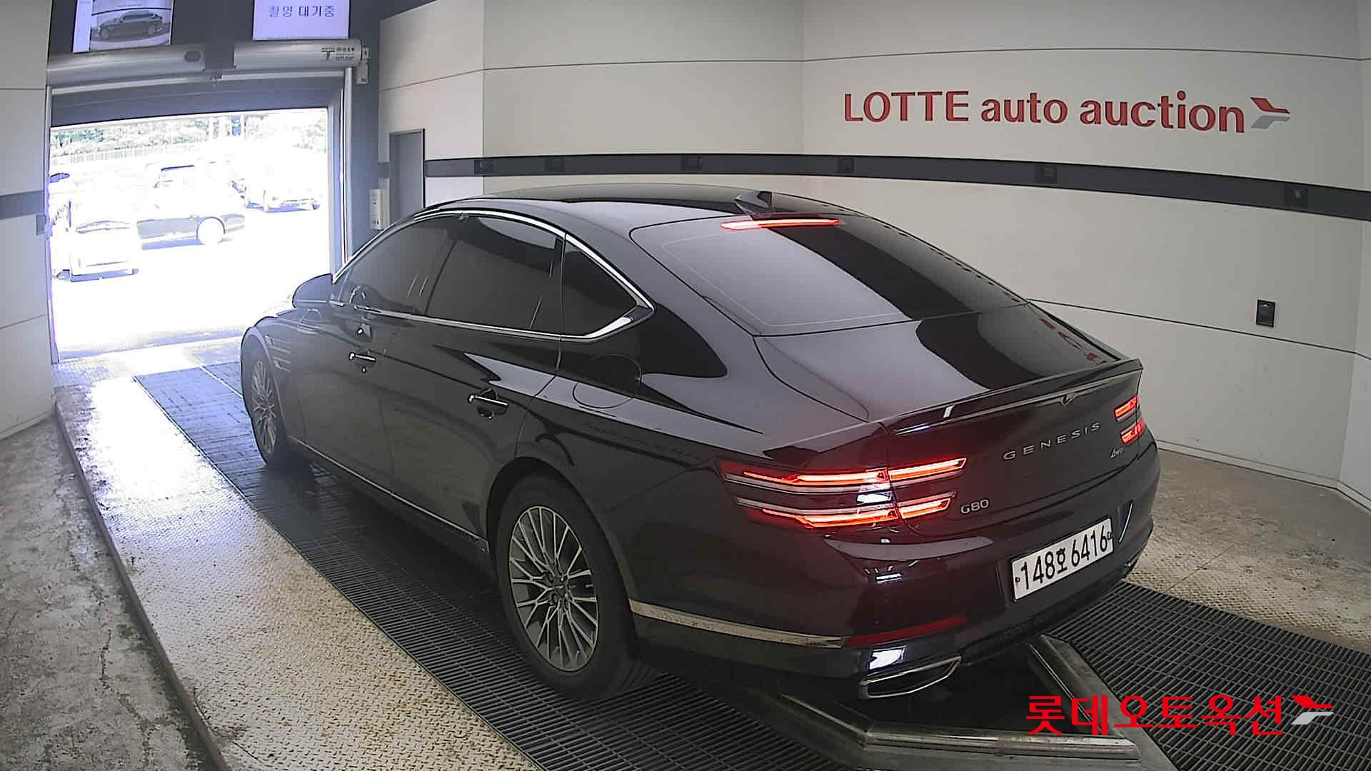 2021 - genesis g80