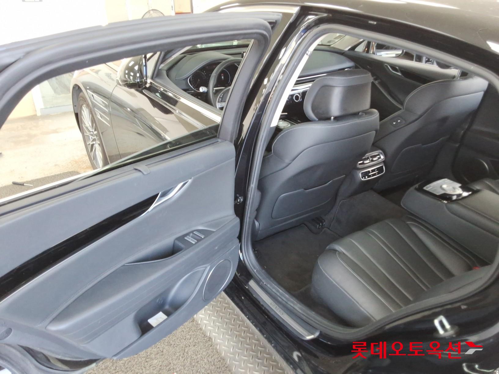 2021 - genesis g80