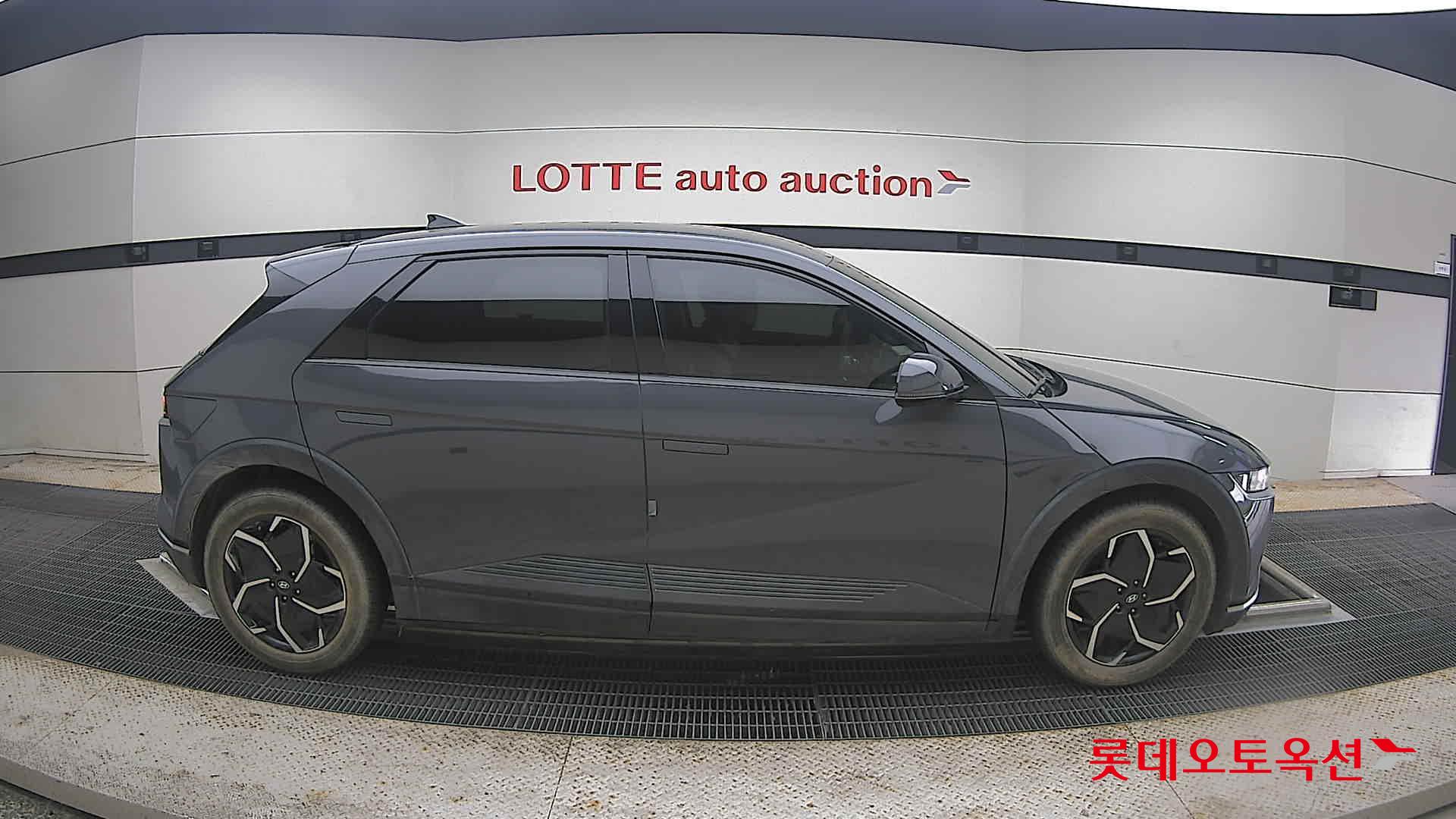2023 - hyundai ioniq