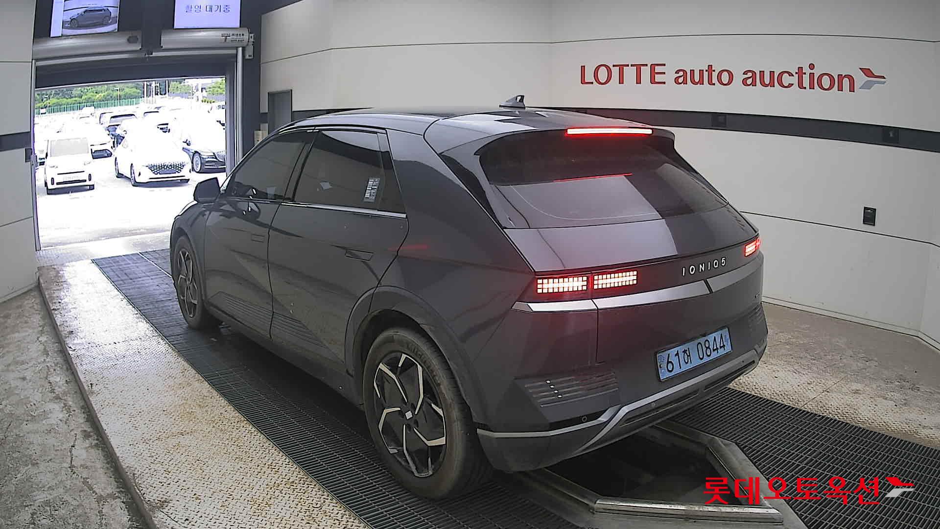 2023 - hyundai ioniq