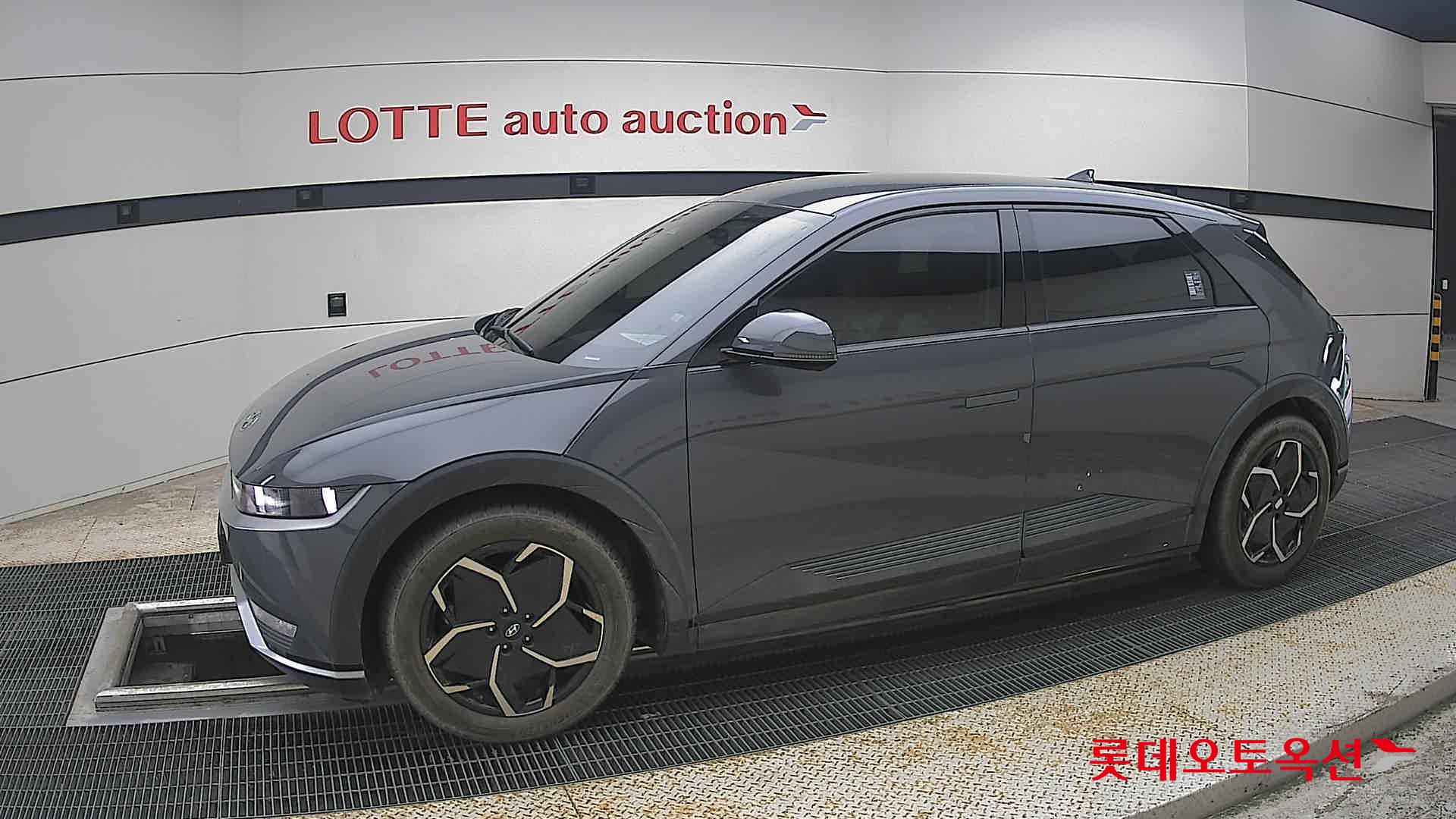 2023 - hyundai ioniq