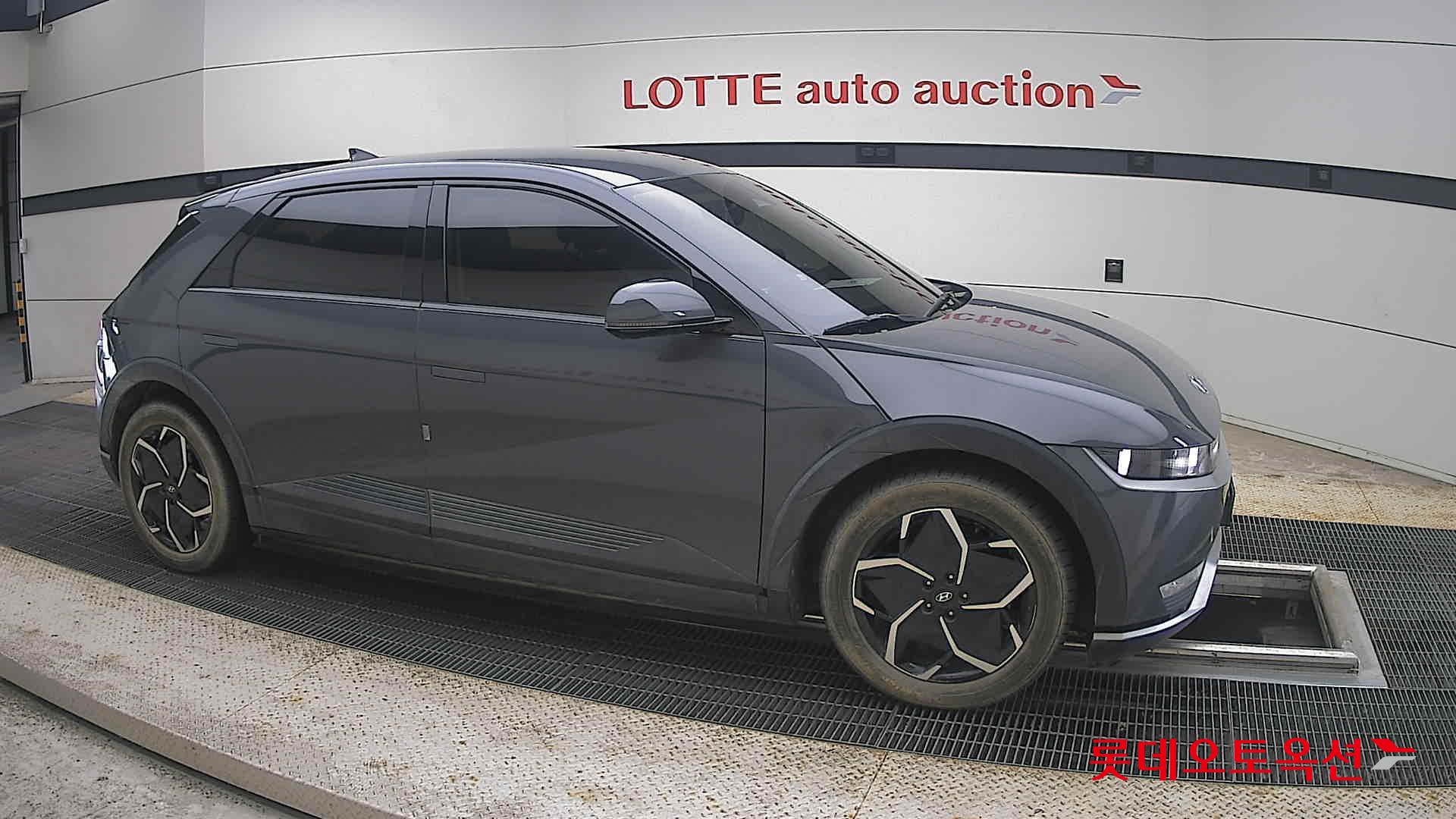 2023 - hyundai ioniq