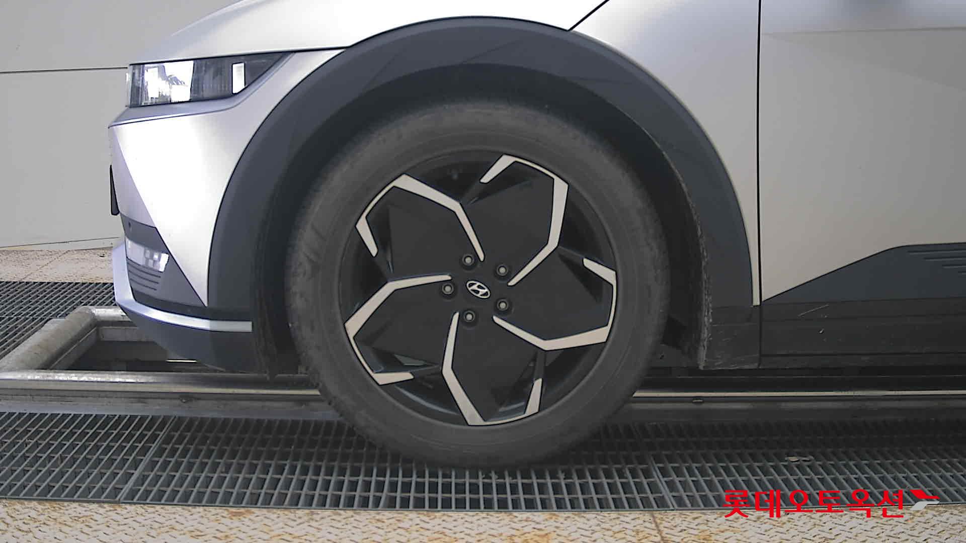 2022 - hyundai ioniq