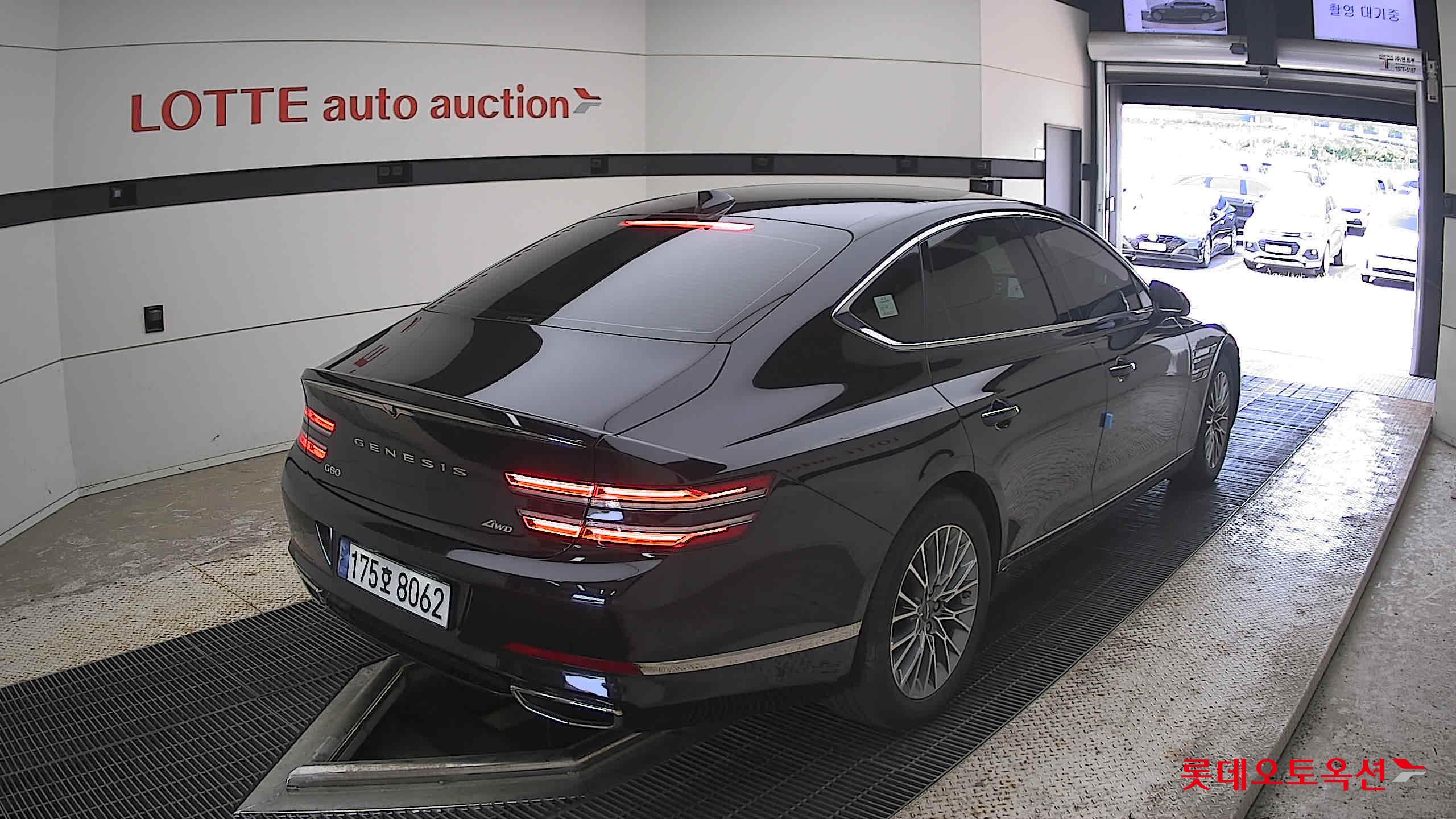 2024 - genesis g80