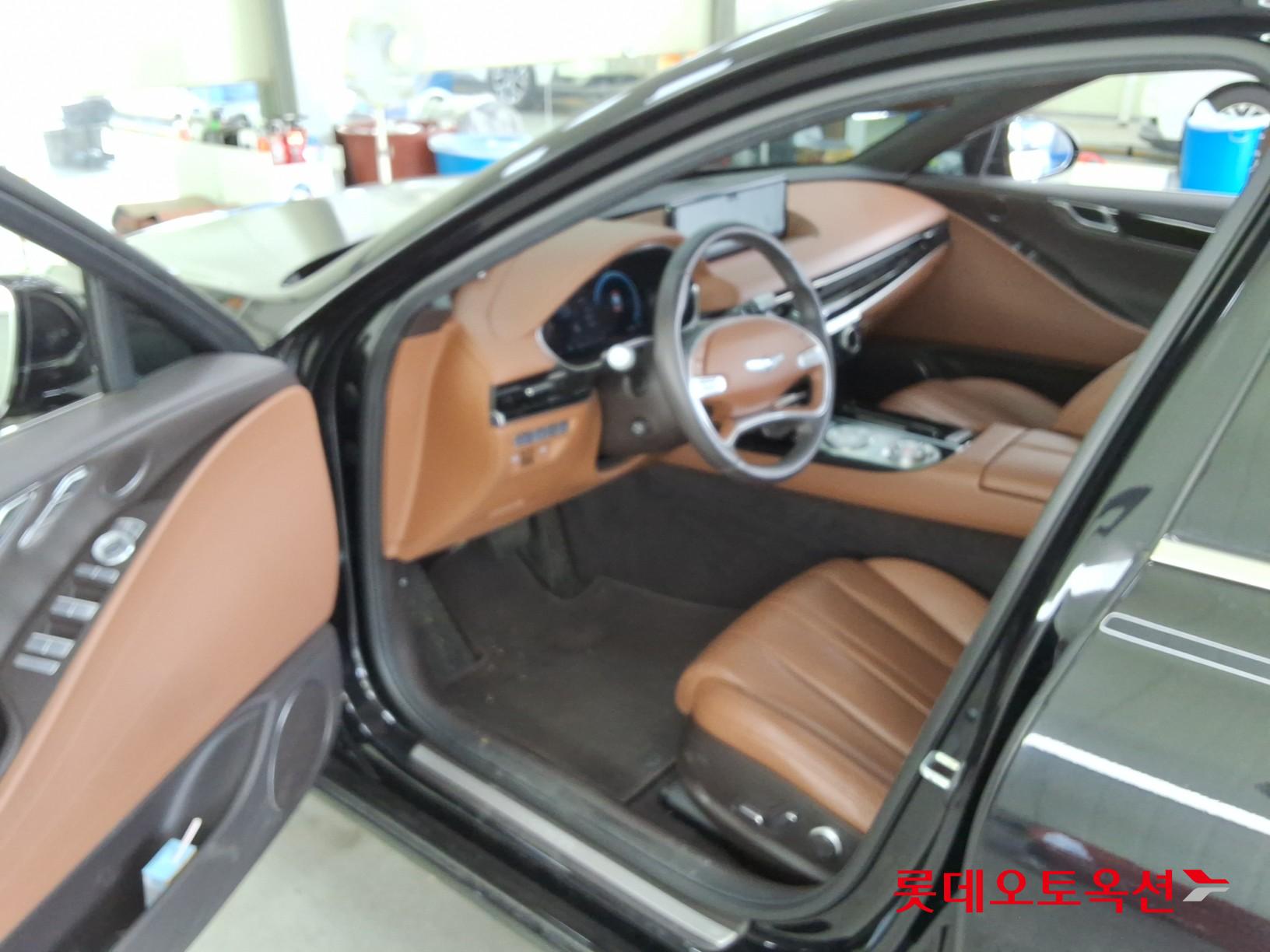 2021 - genesis g80