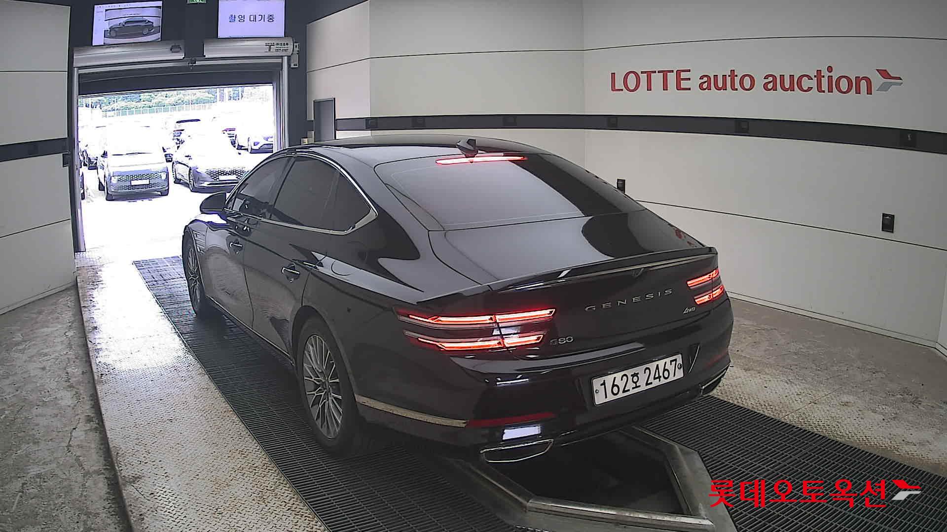 2021 - genesis g80