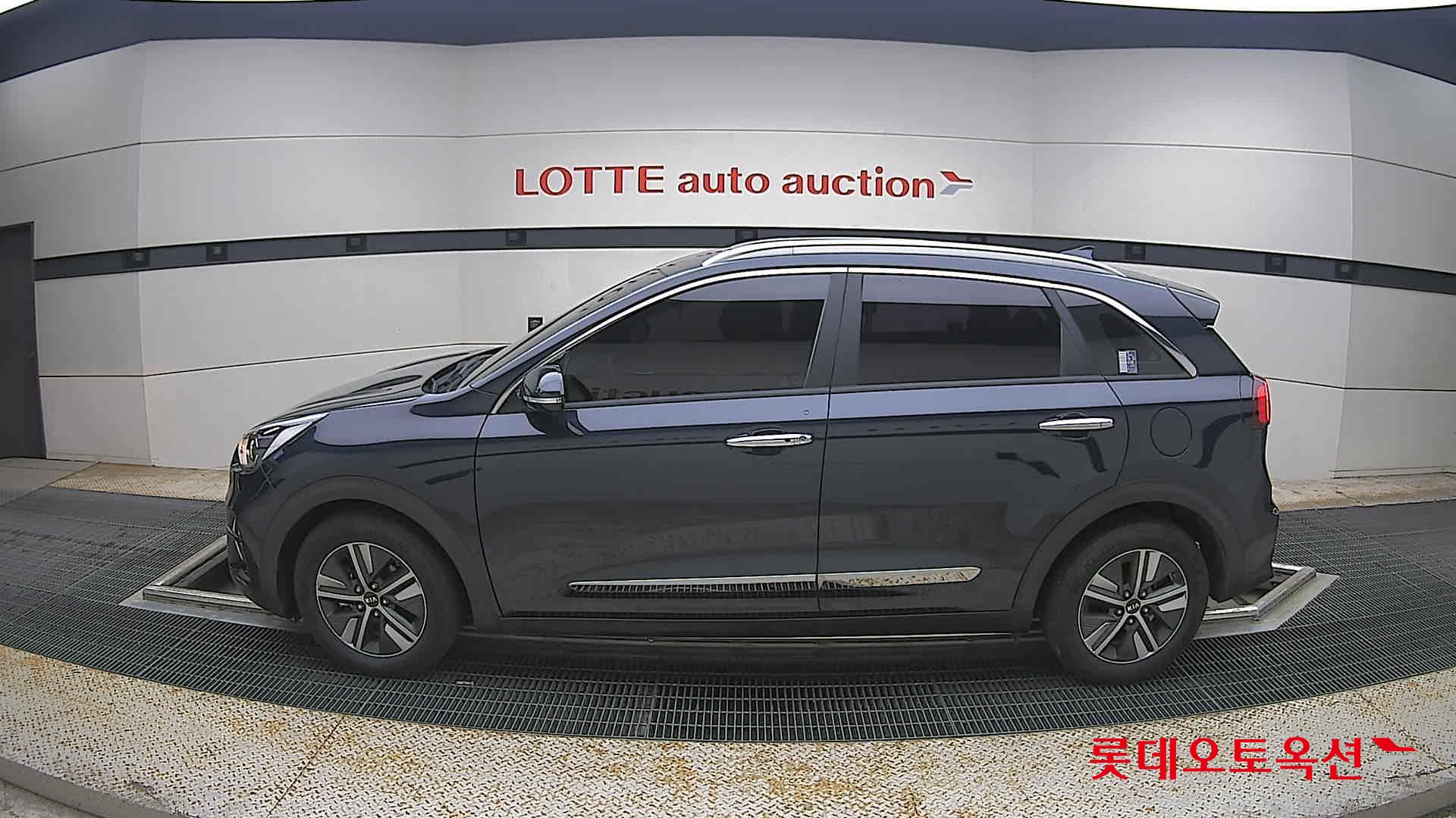 2021 - kia niro