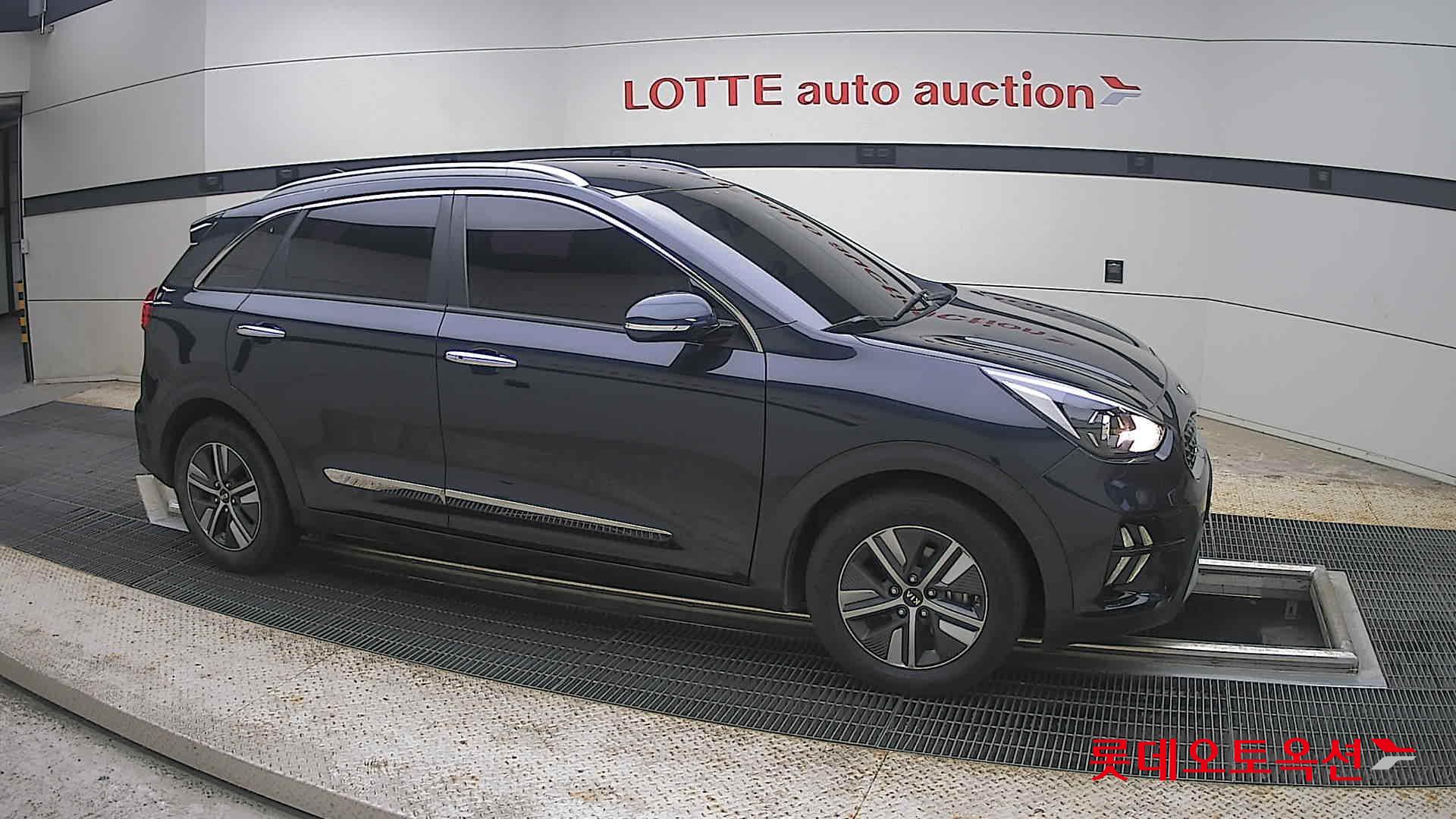2021 - kia niro
