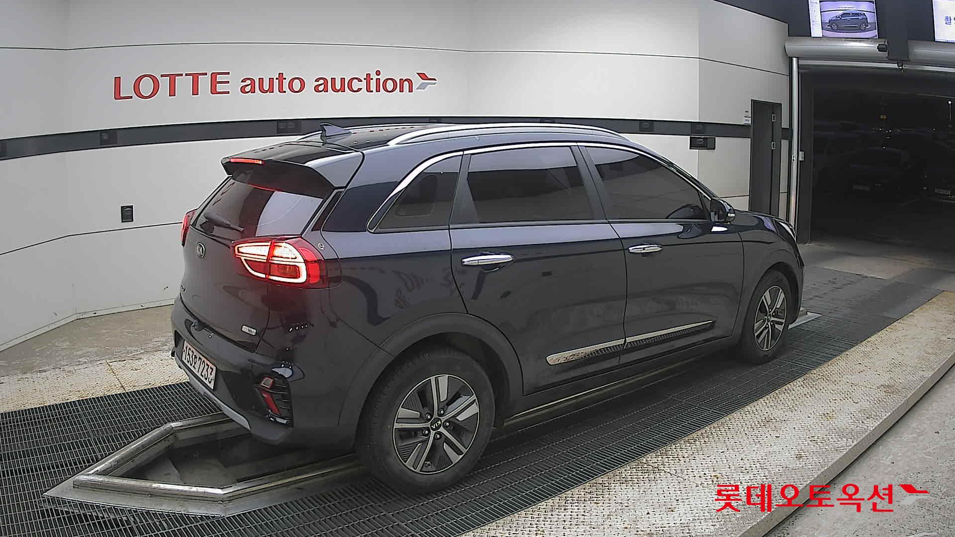 2021 - kia niro