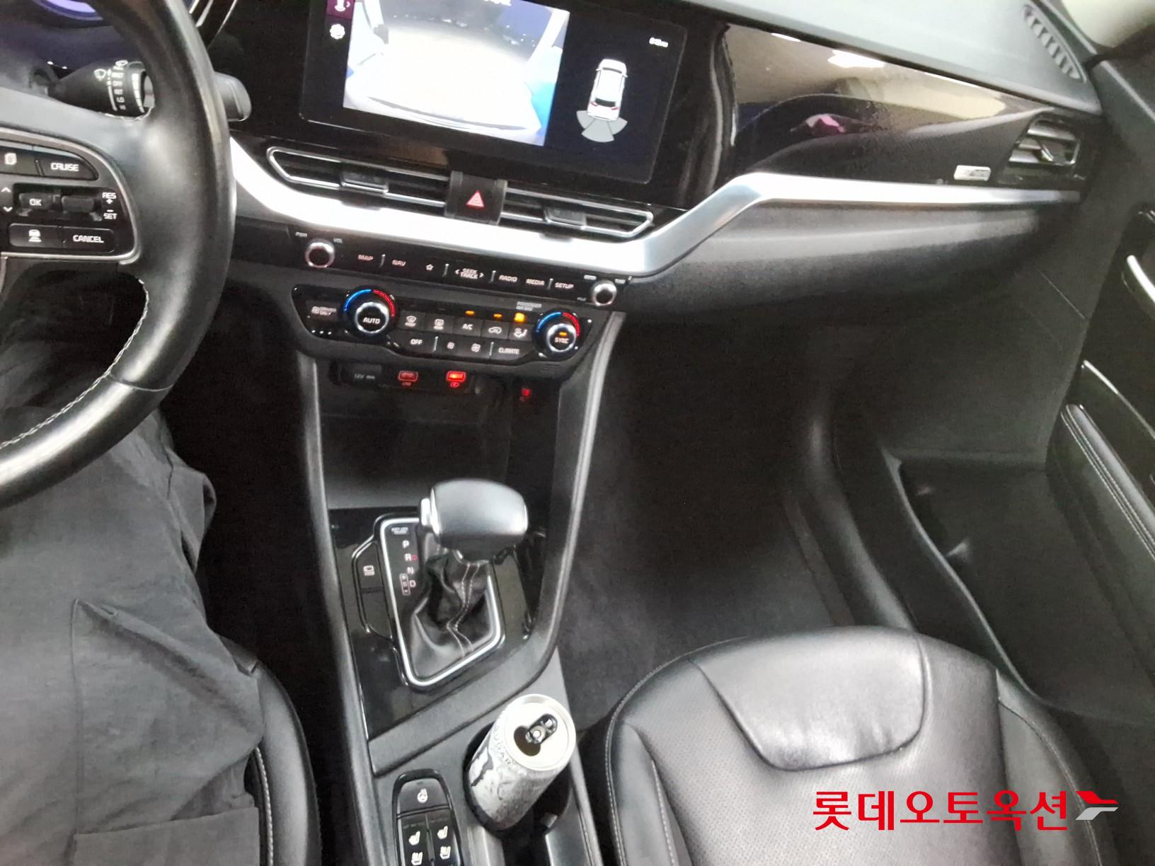 2021 - kia niro