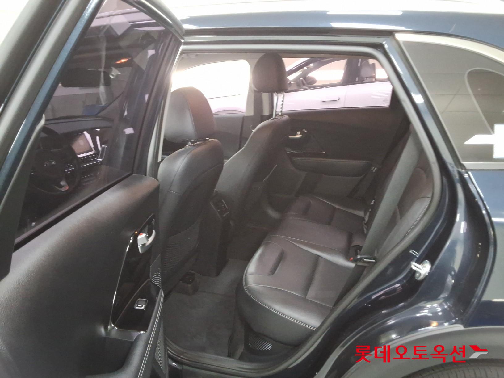 2021 - kia niro