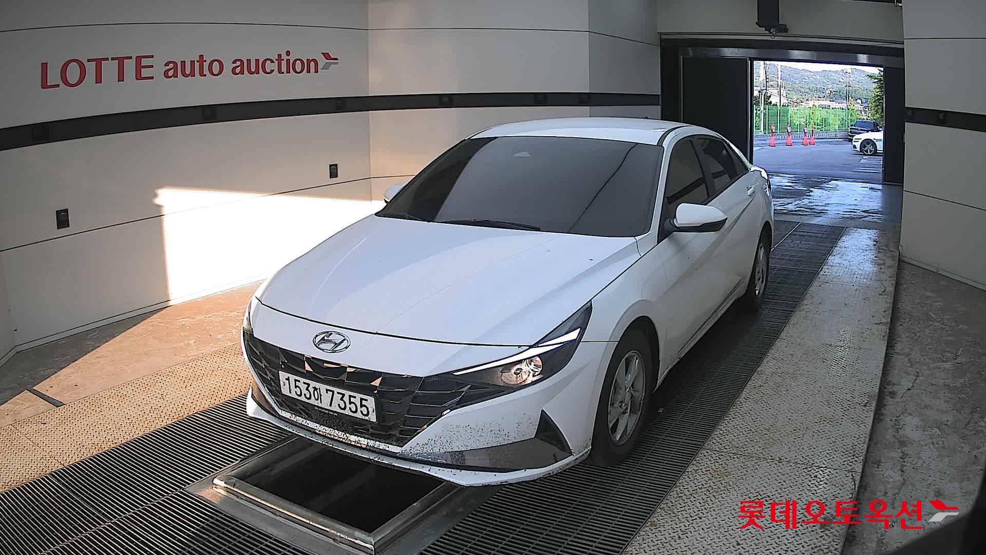 2021 - hyundai avante
