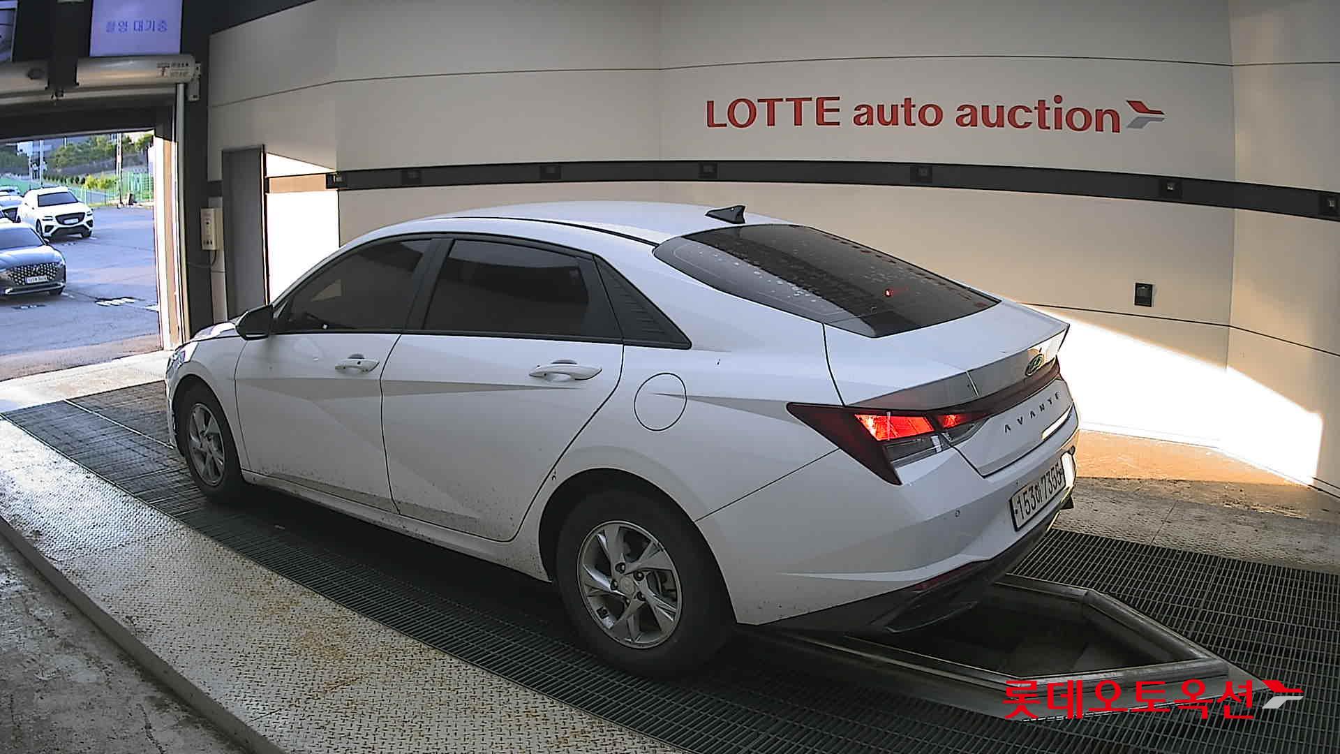2021 - hyundai avante