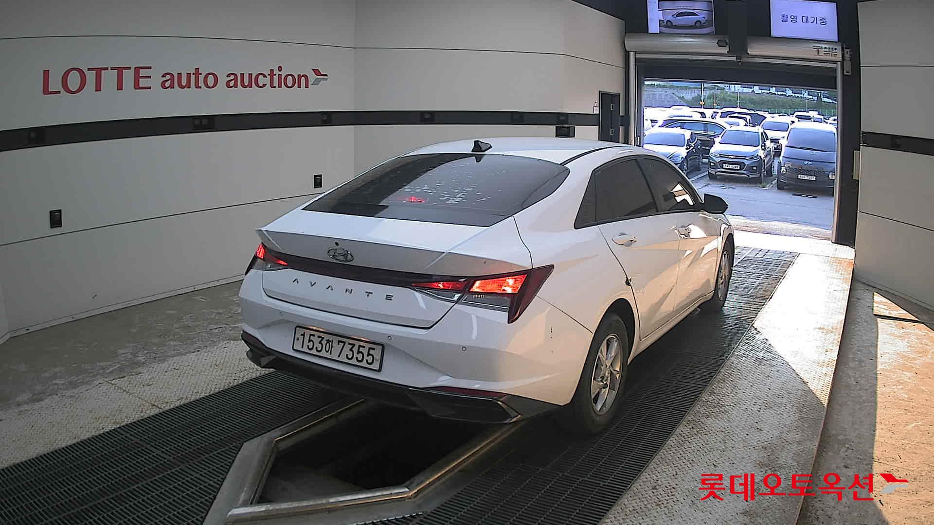 2021 - hyundai avante