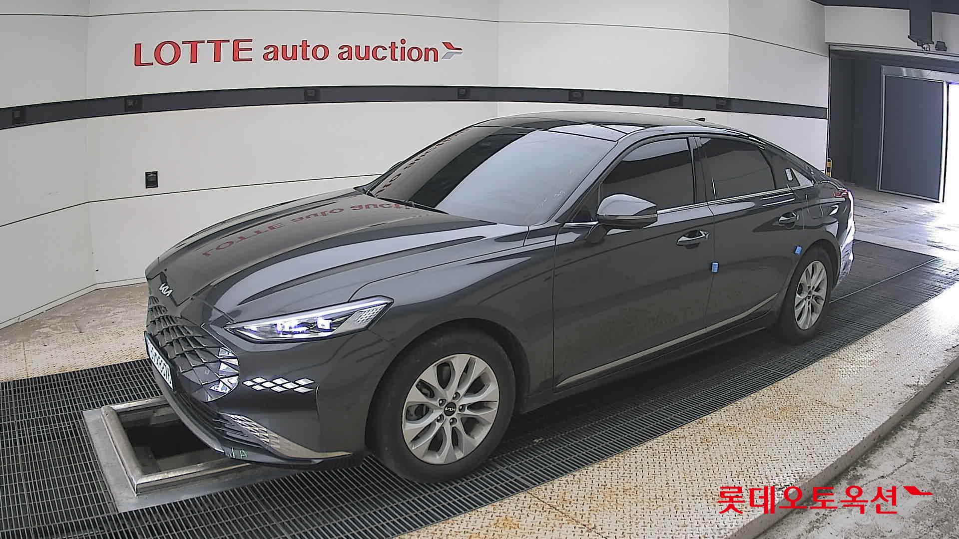 2023 - kia k8