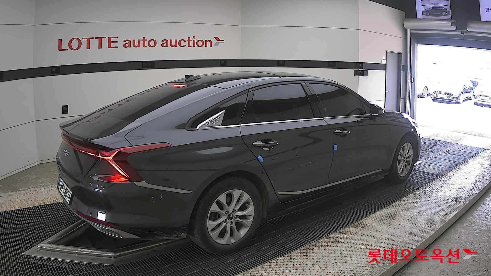 2023 - kia k8