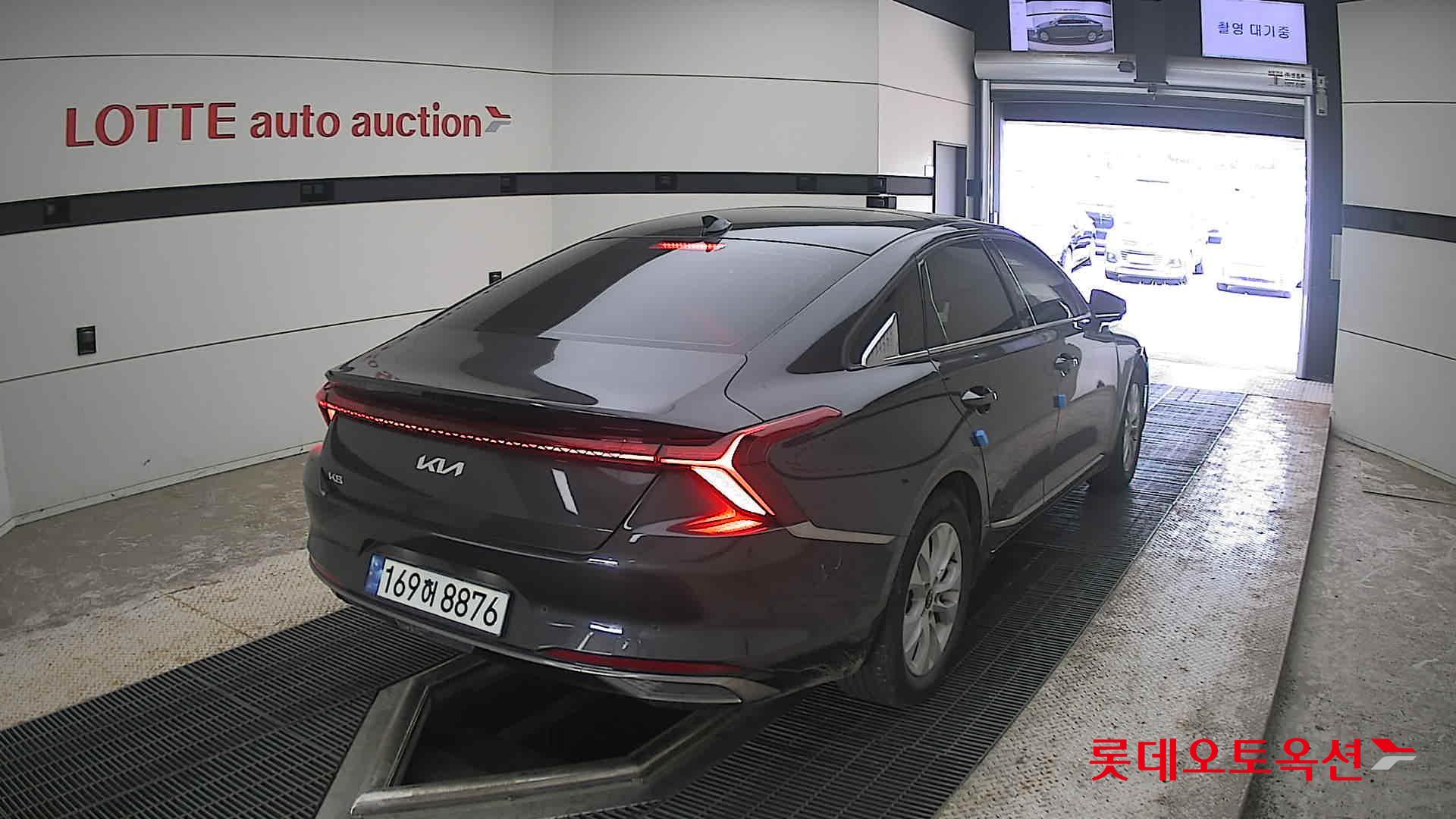 2023 - kia k8