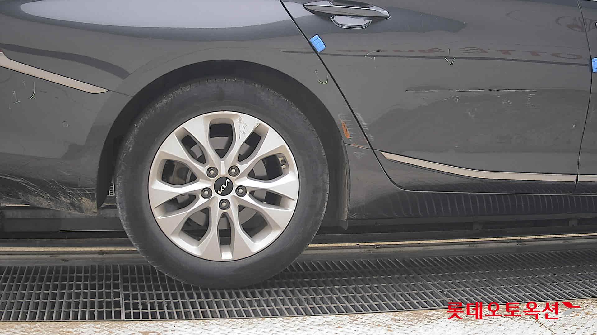 2023 - kia k8