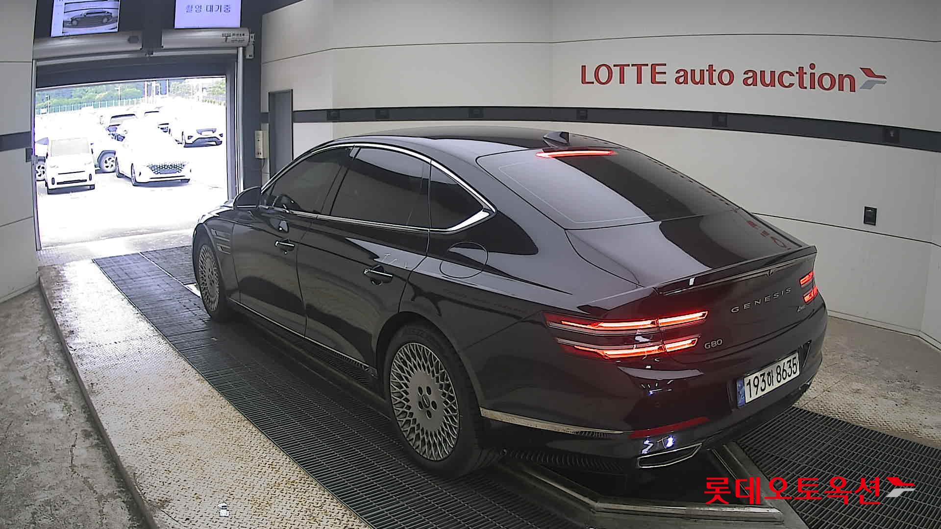 2022 - genesis g80