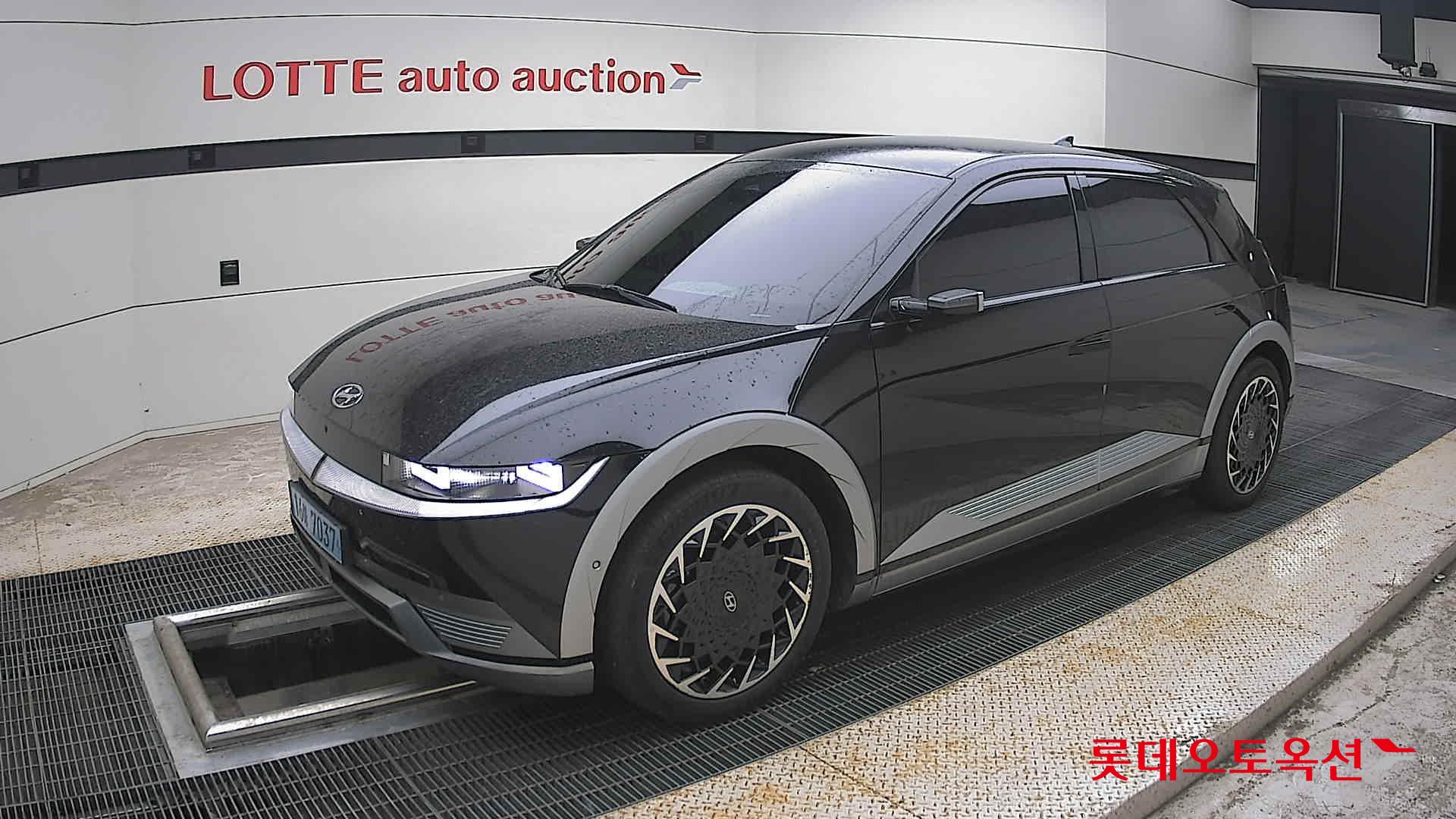 2022 - hyundai ioniq