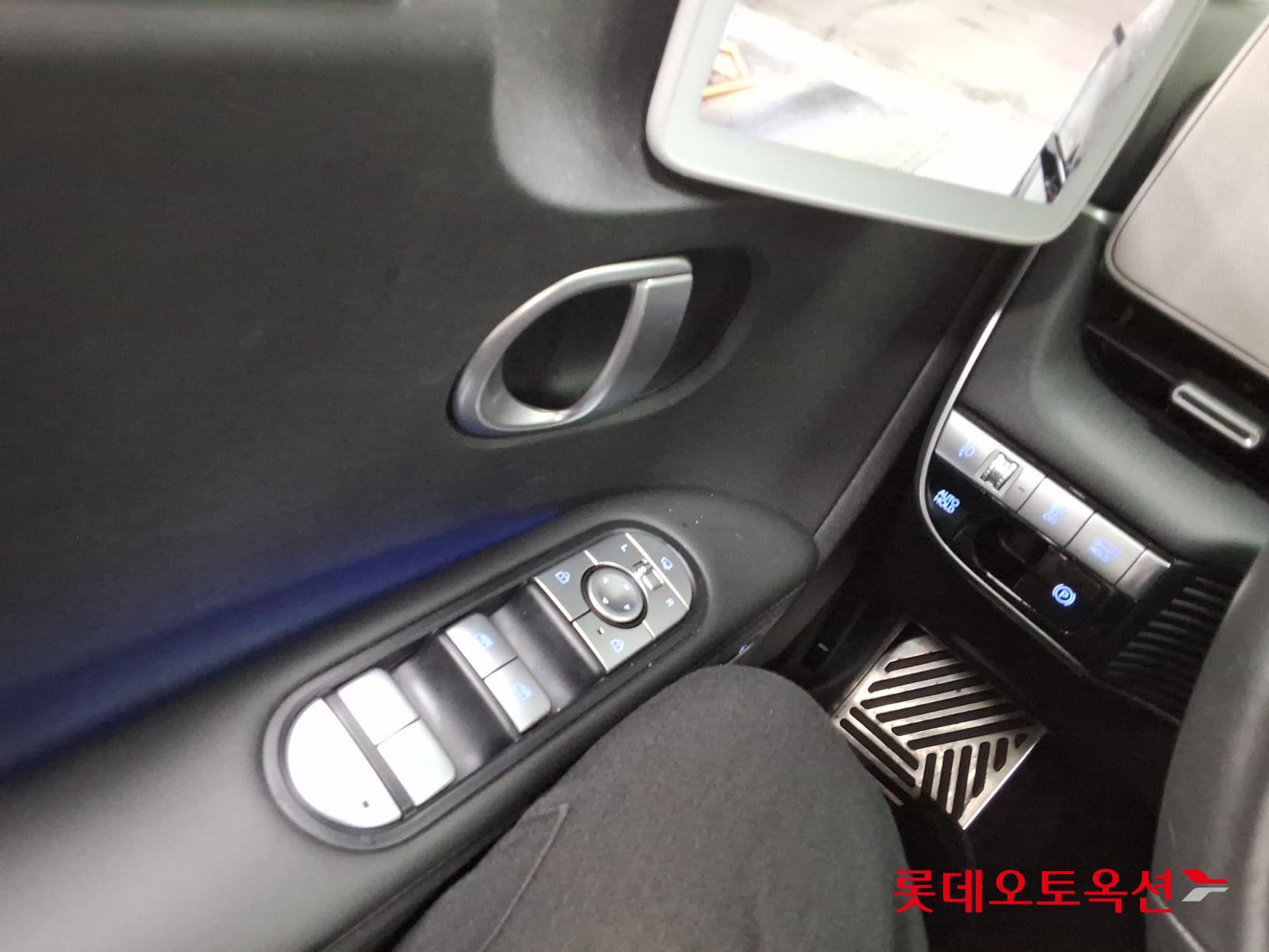 2022 - hyundai ioniq
