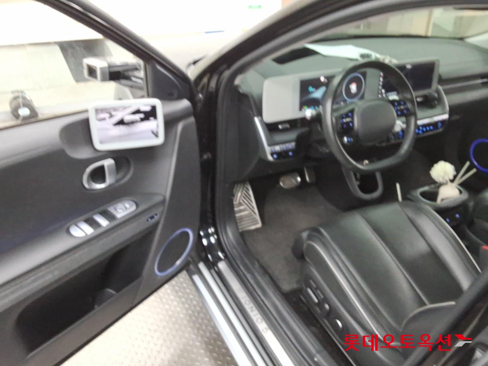 2022 - hyundai ioniq