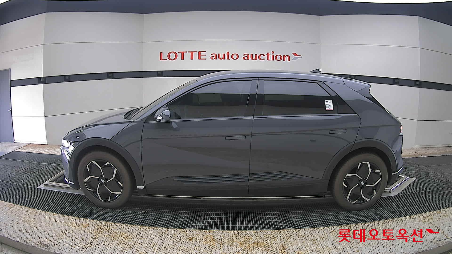 2023 - hyundai ioniq