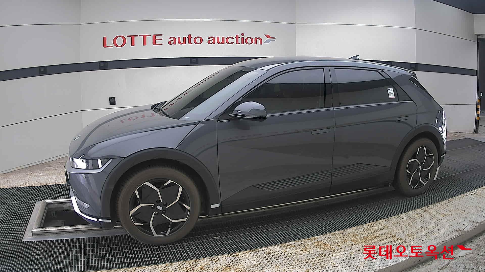 2023 - hyundai ioniq