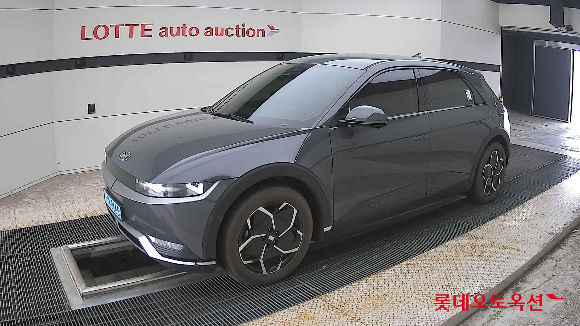 2023 - hyundai ioniq