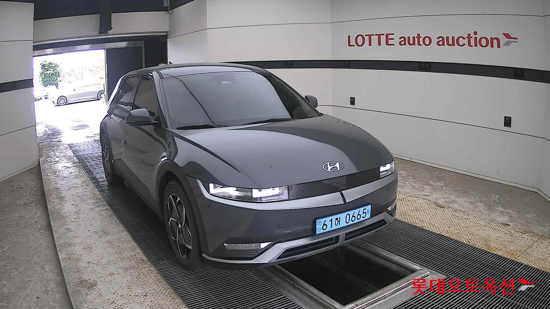 2023 - hyundai ioniq