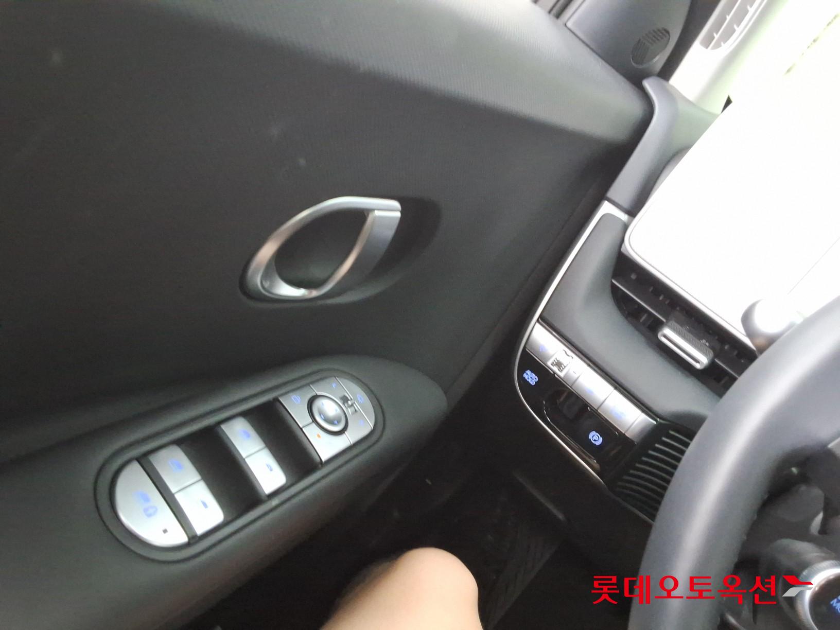 2023 - hyundai ioniq