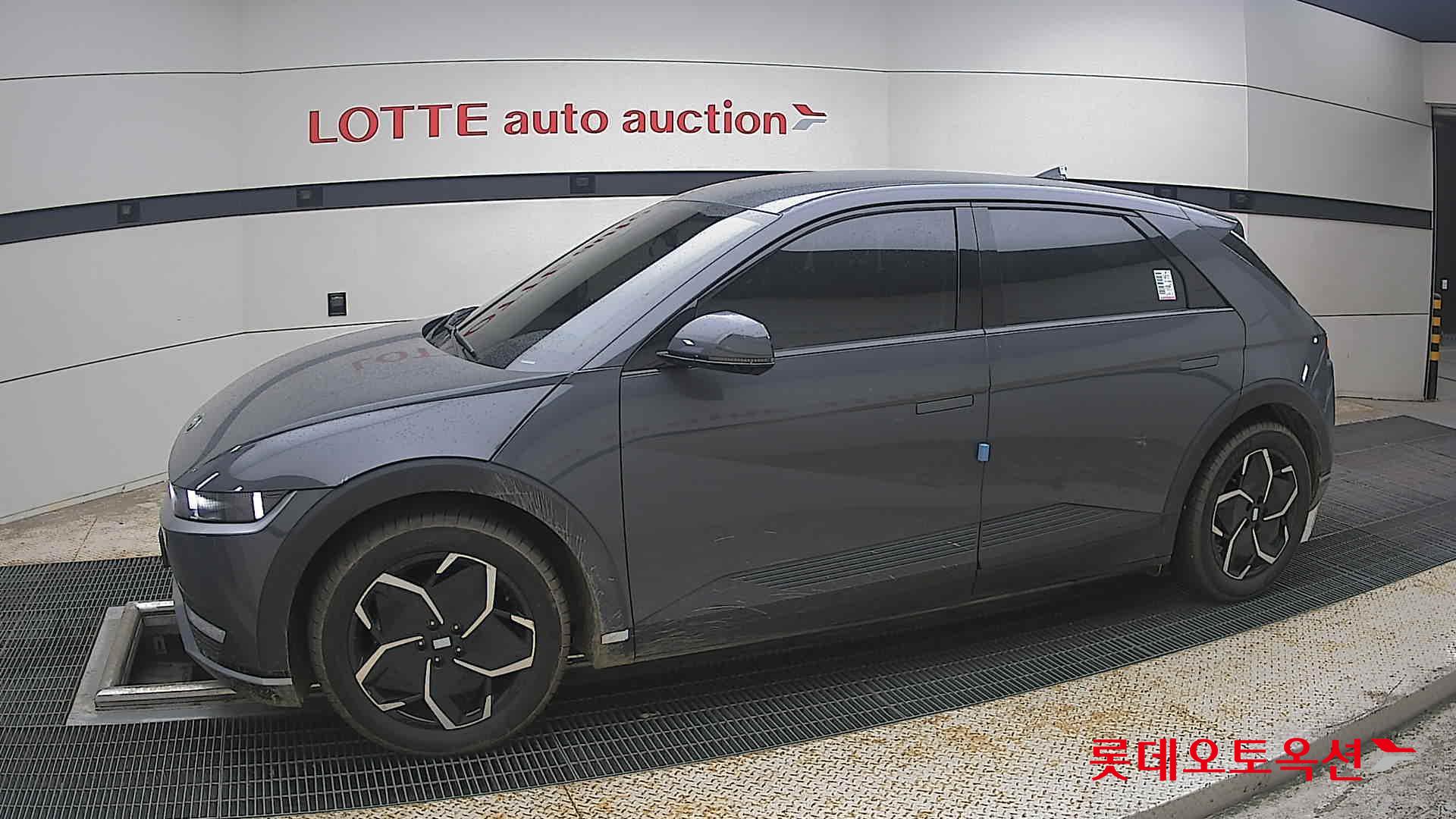 2023 - hyundai ioniq